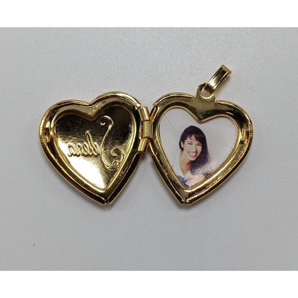 Unknown Jewelry Vintage Original Singer Selena Quintanilla Heart